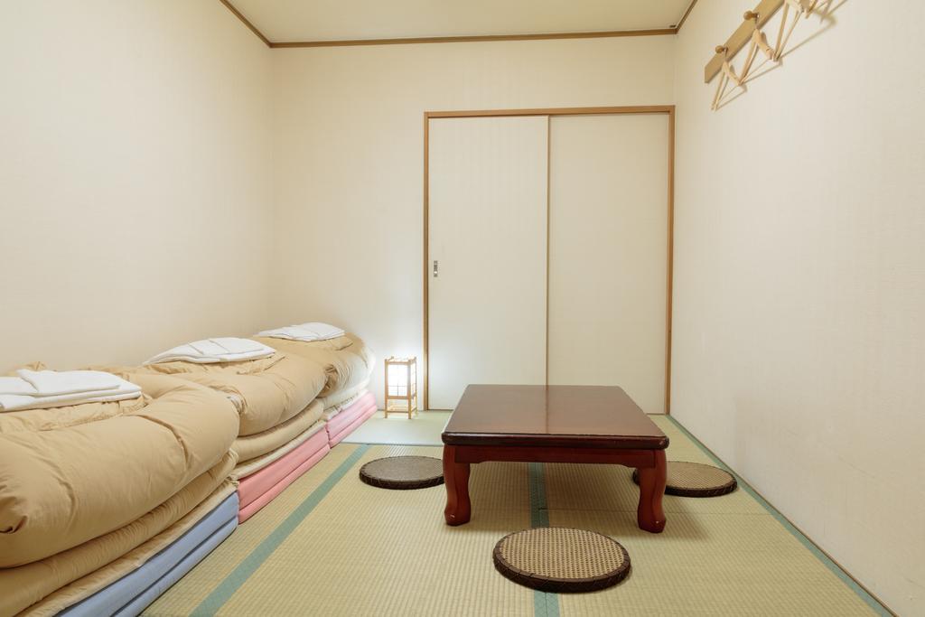 Chambre de Style Japonais avec Salle de Bains Privative